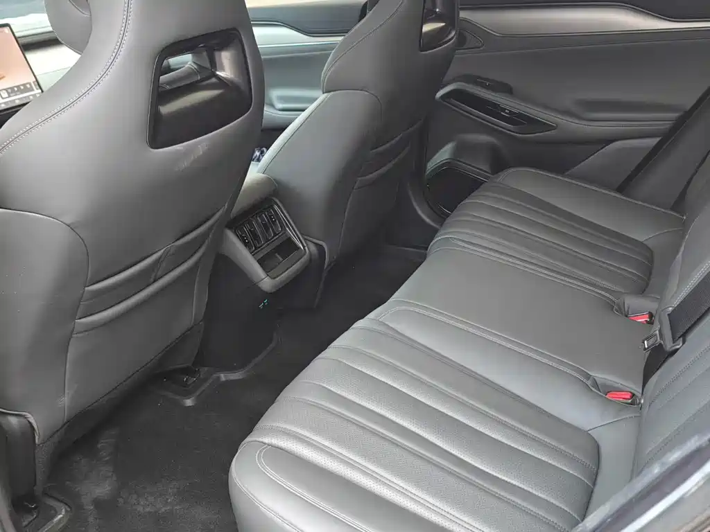BYD Song L EV L EV 2024 662km
