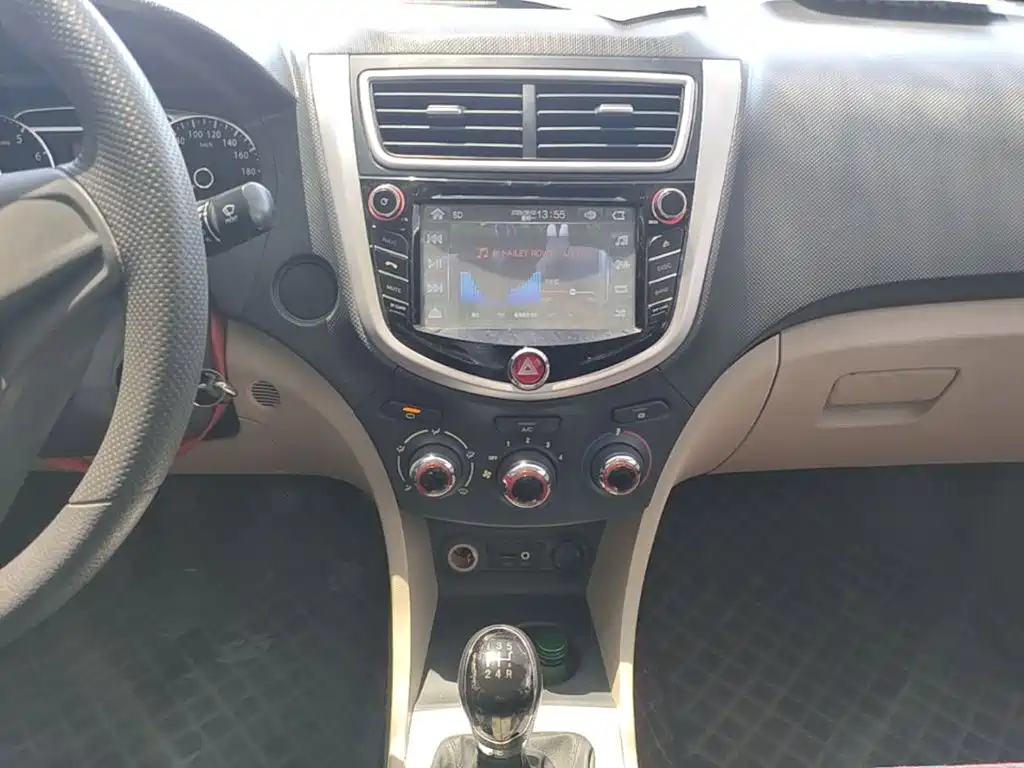 JAC Heyue A30 — миниатюра 13