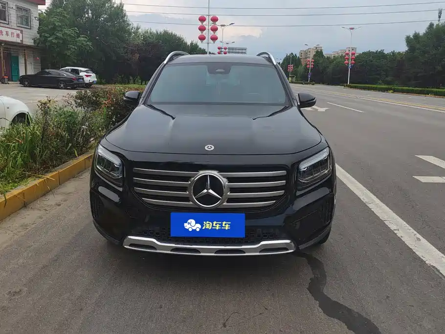 Mercedes-Benz GLB — миниатюра 2