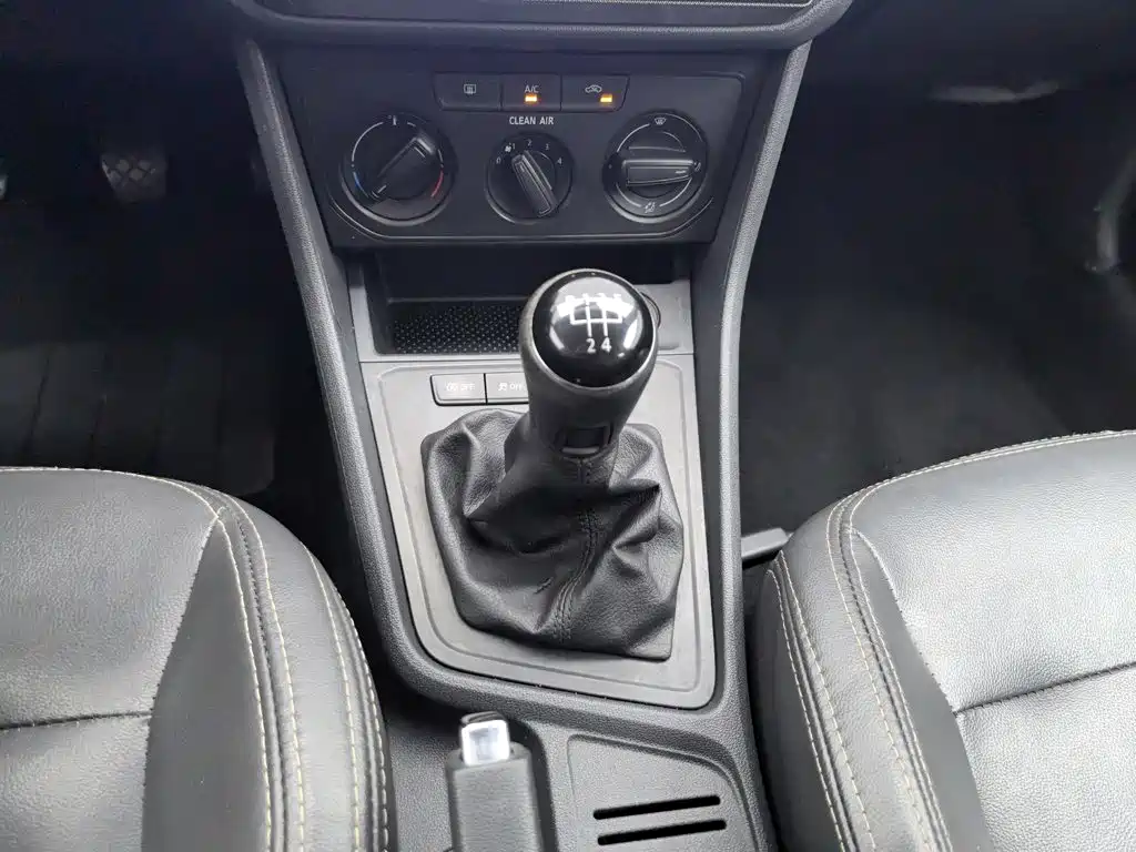 Volkswagen Lavida — миниатюра 13