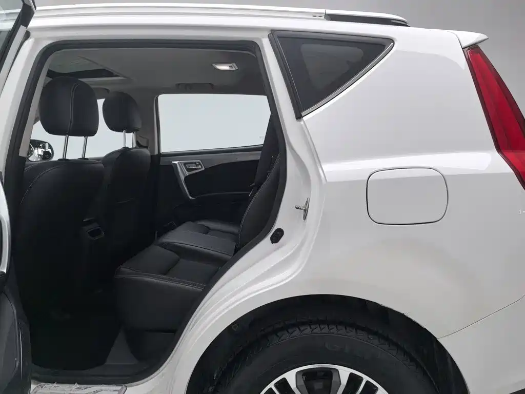 Geely Vision X6 — миниатюра 15
