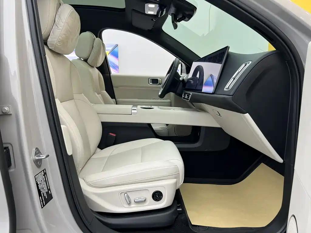Li Auto Li L6 — миниатюра 19