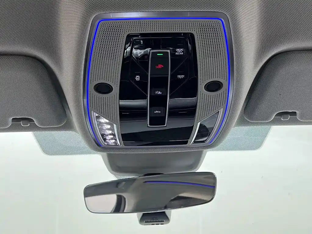 Audi A8 — миниатюра 28