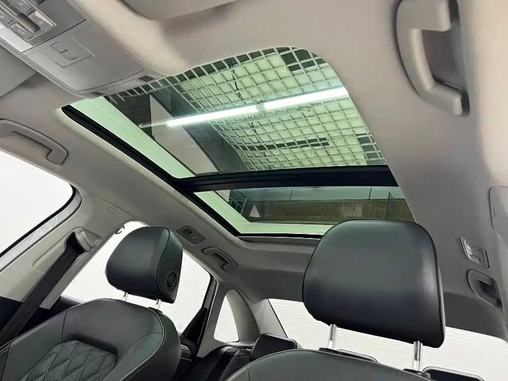 Volkswagen Sagitar — миниатюра 14