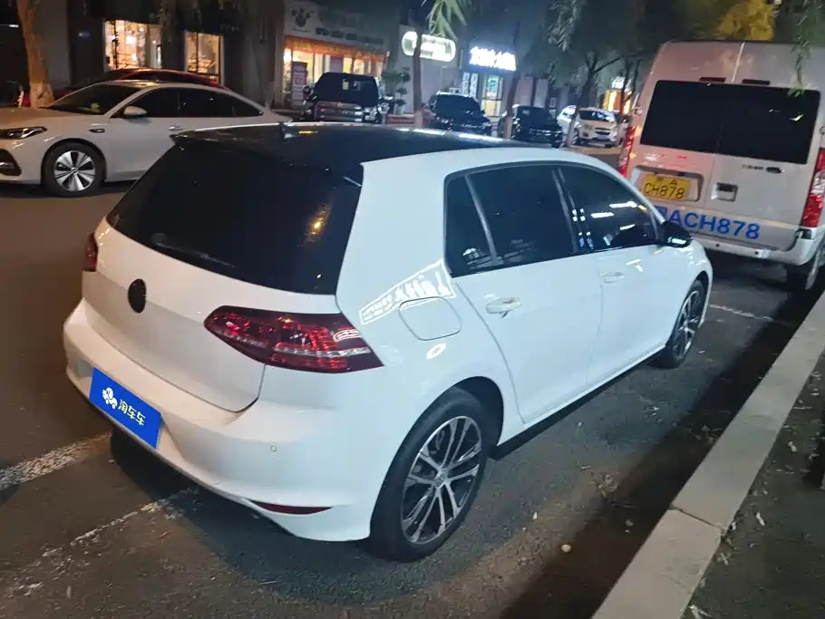 Volkswagen Golf — миниатюра 3