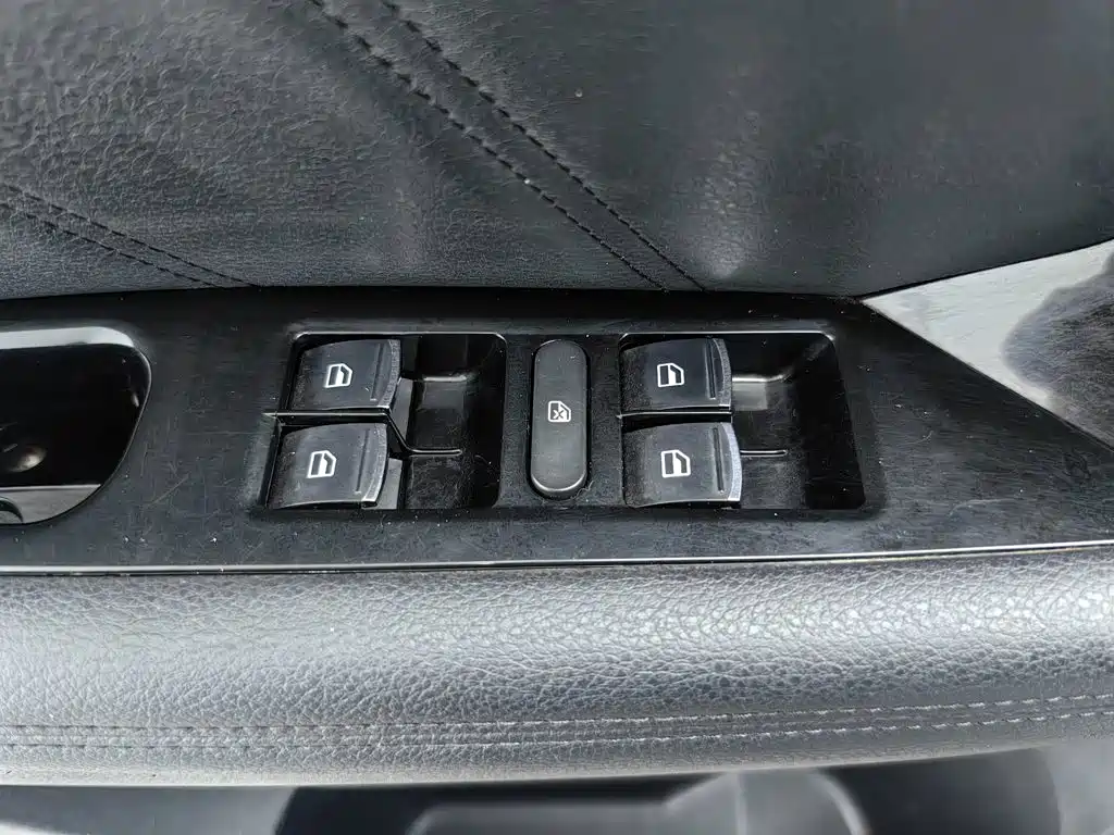 Haval H6 Coupe — миниатюра 9
