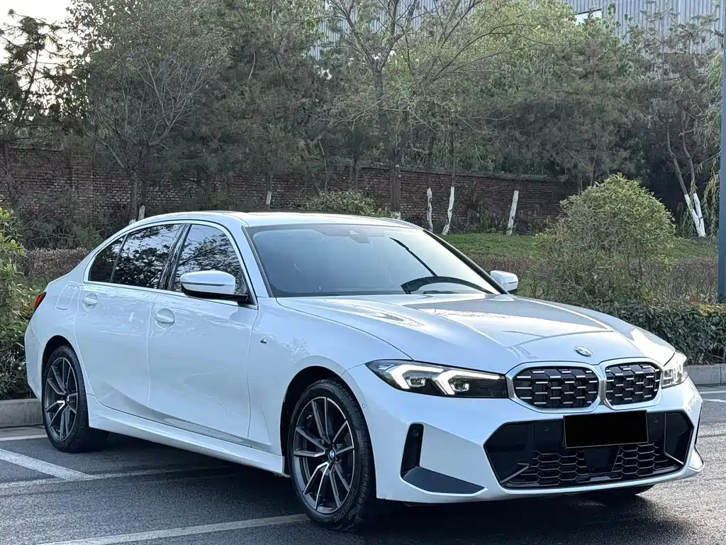 BMW 3 Series 3 2023 325Li M Sport