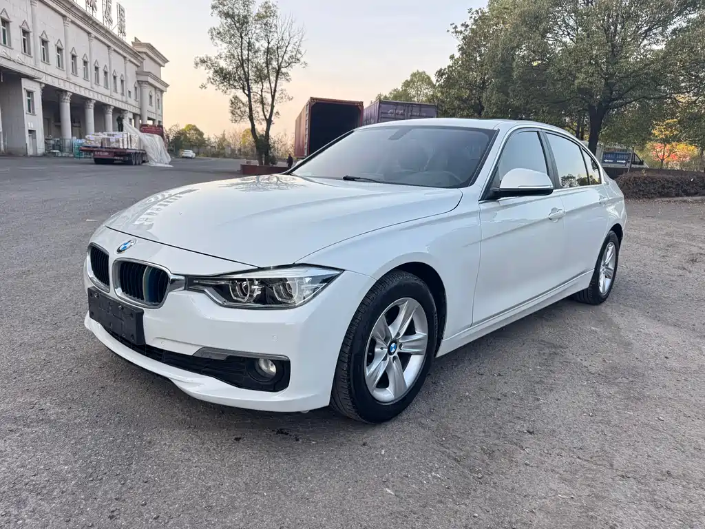 BMW 3 Series 2016