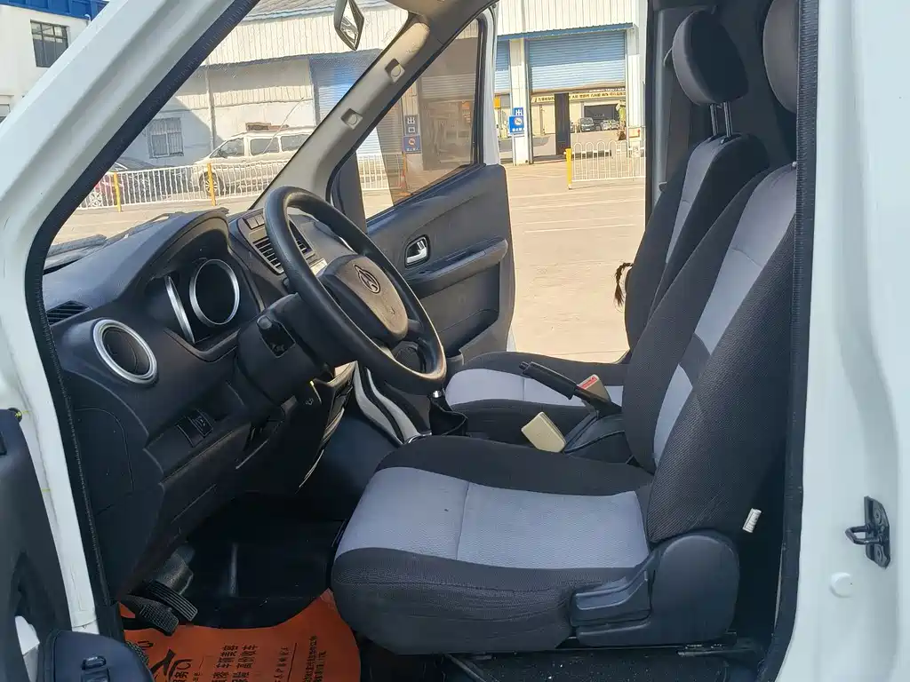 CHANGAN CHANGAN RUIXING M60