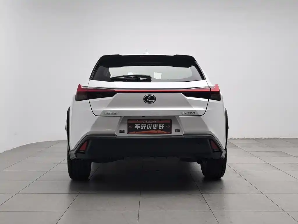 Lexus UX — миниатюра 4