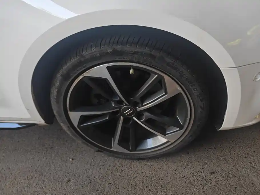 Audi A4L — миниатюра 6