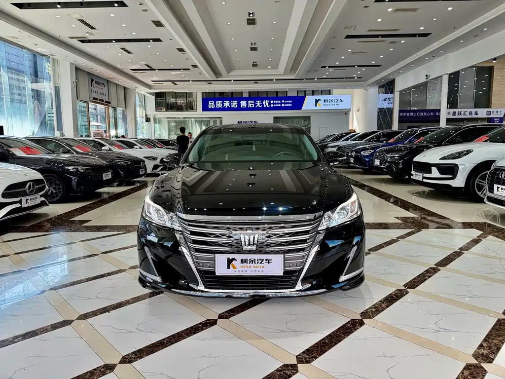 Toyota Crown 2017 2.0T Sport