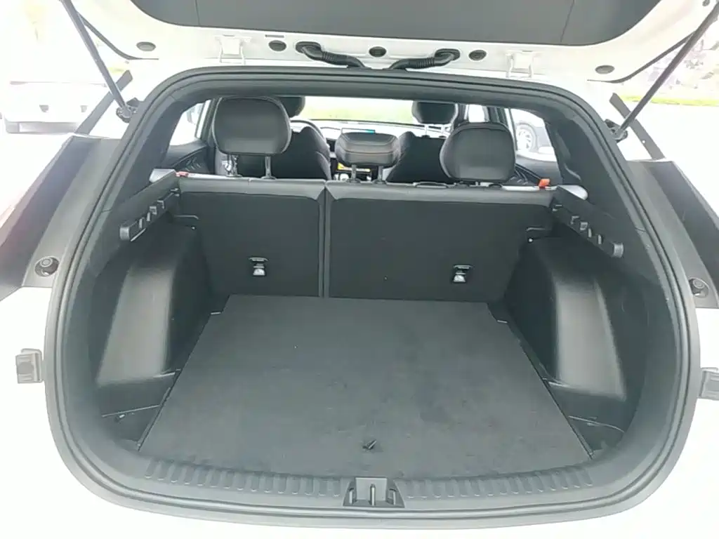 Geely Boyue — миниатюра 19