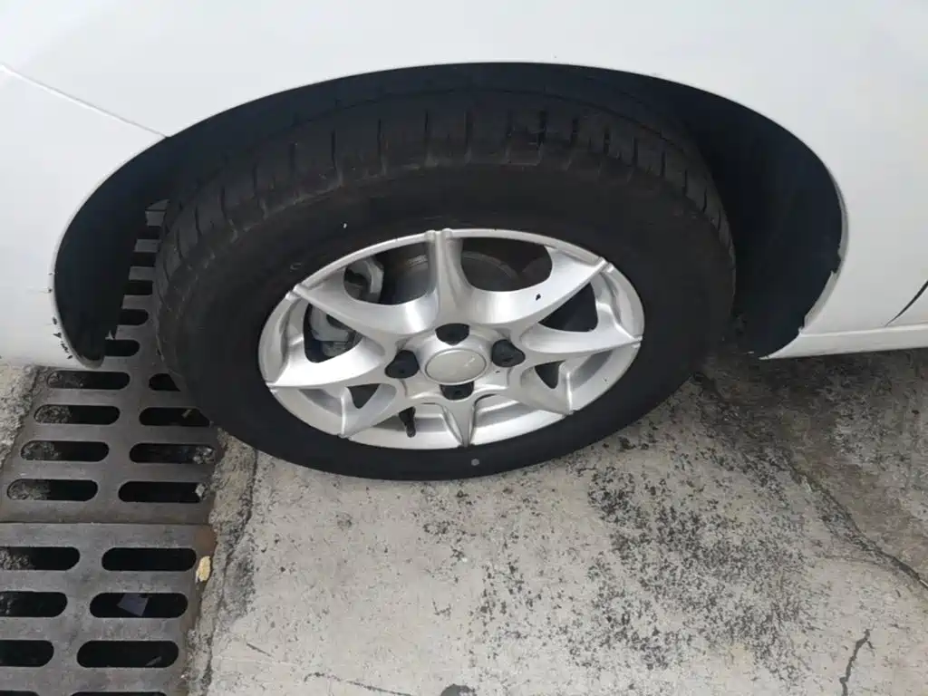 Roewe Clever — миниатюра 23