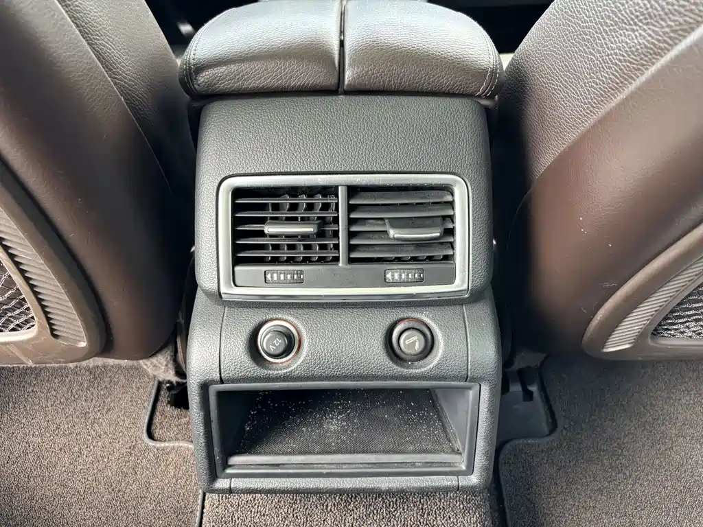 Audi Q7 — миниатюра 15