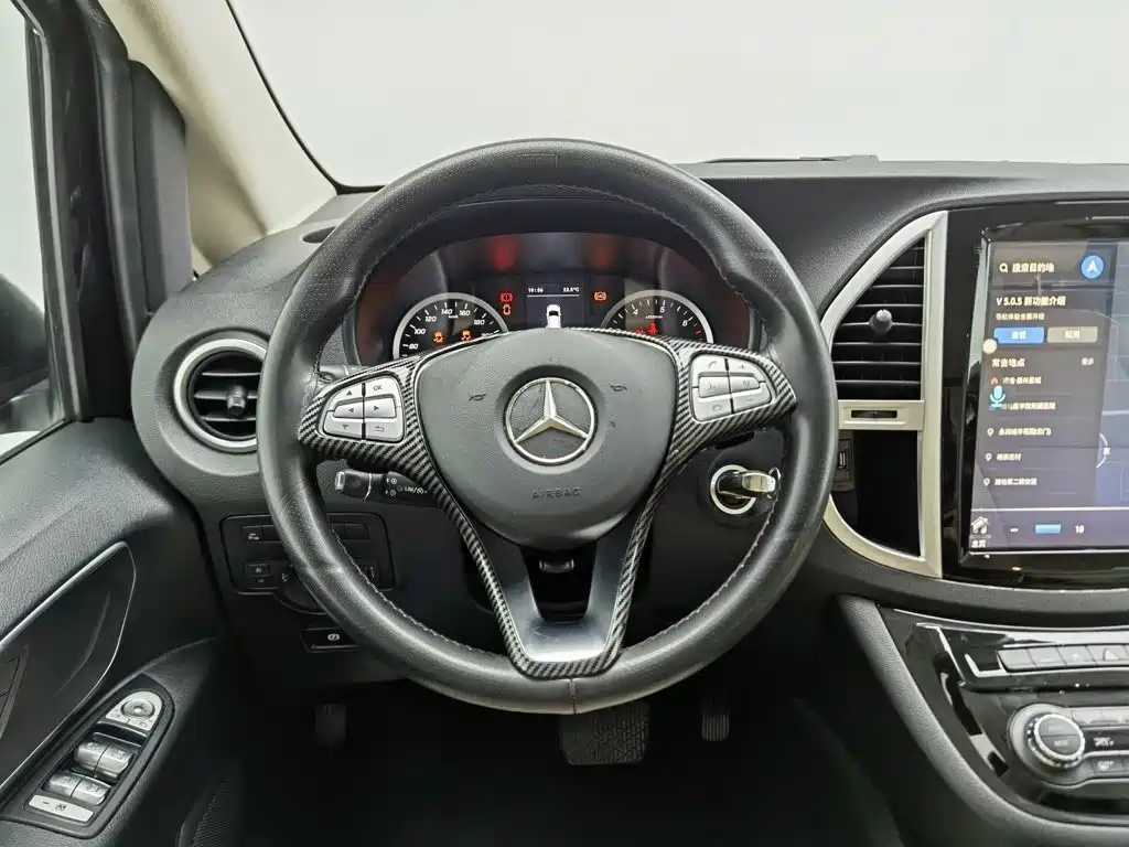 Mercedes-Benz Vito — миниатюра 11