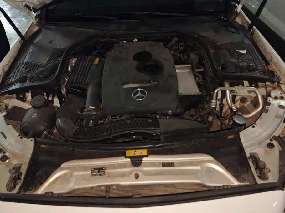 Mercedes-Benz C-Class — миниатюра 10