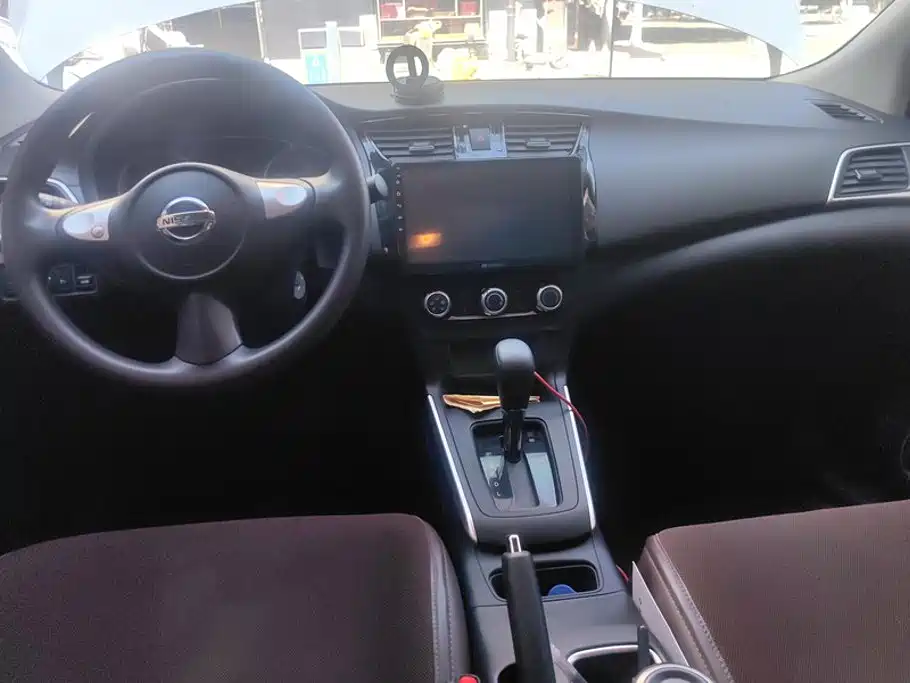 Nissan Sylphy — миниатюра 12