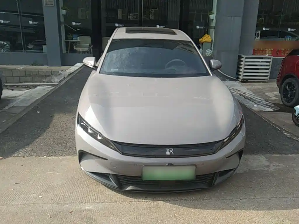 BYD Han 2025 EV Smart Drive 605KM
