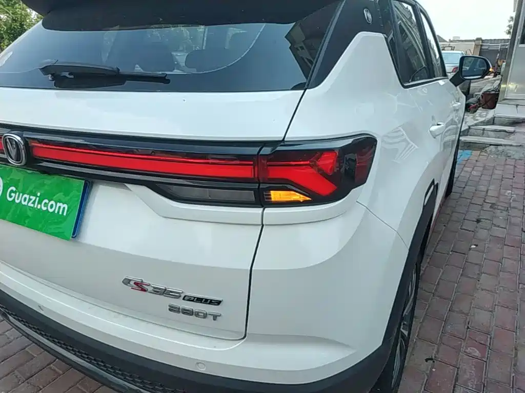 Changan CS35PLUS — миниатюра 8