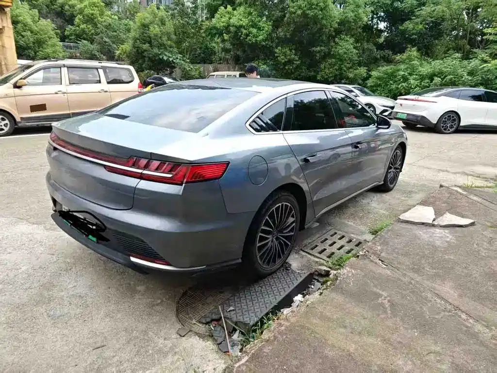 BYD Han 2021 EV Luxury