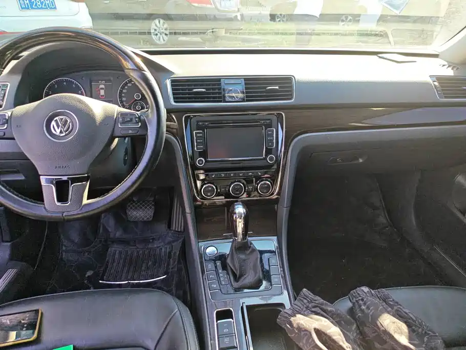 Volkswagen Passat — миниатюра 12