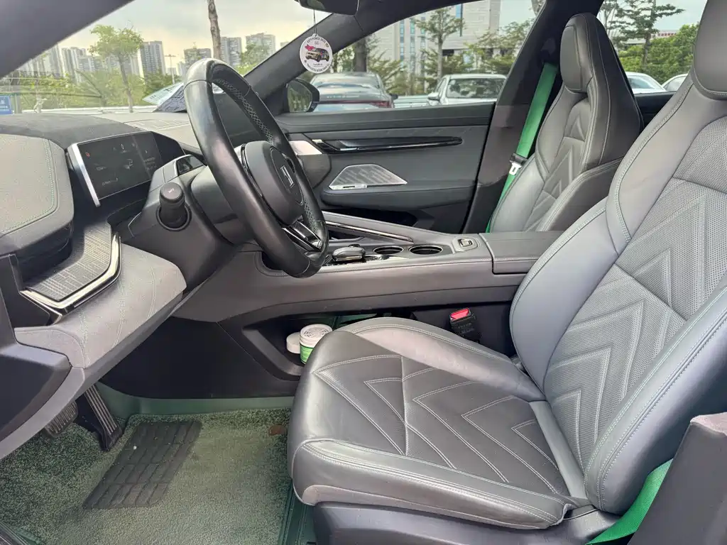 ZEEKR EXTREME KRYPTON 001