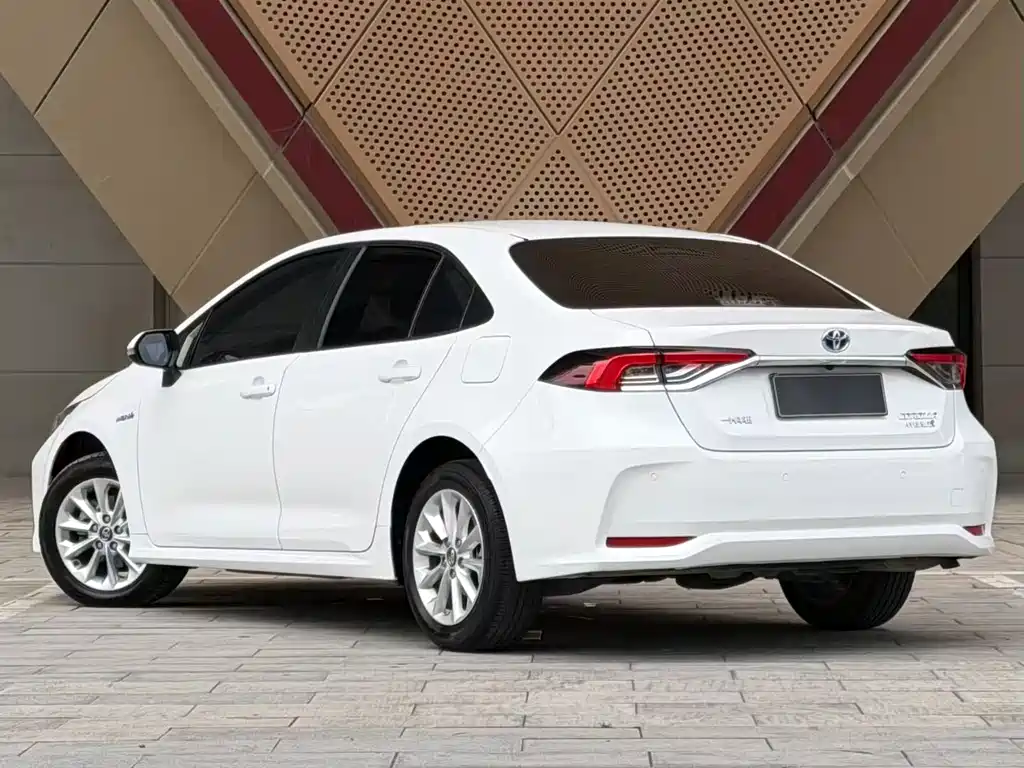 Toyota Corolla 2021 1.8L E-CVT Elite