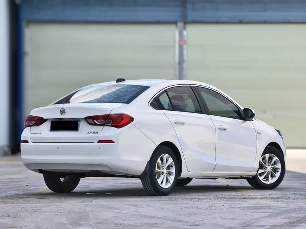 Buick Excelle — миниатюра 11