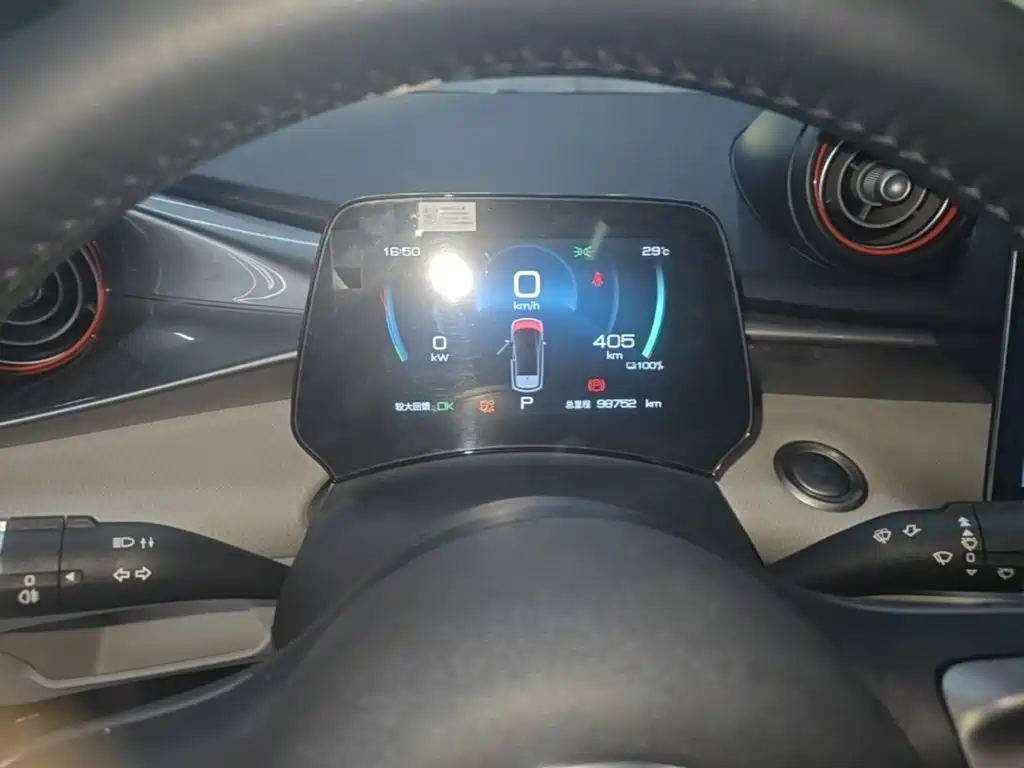 BYD Dolphin — миниатюра 12