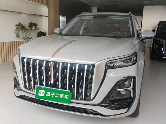 Hongqi HS5