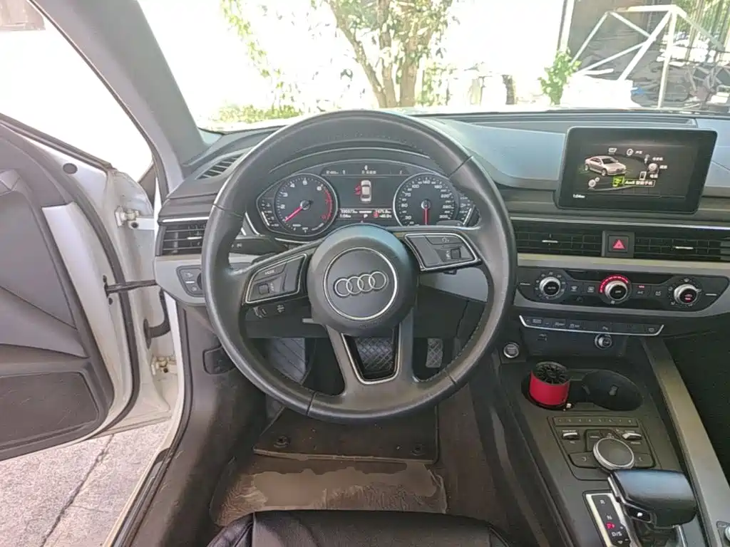 Audi A4L — миниатюра 11