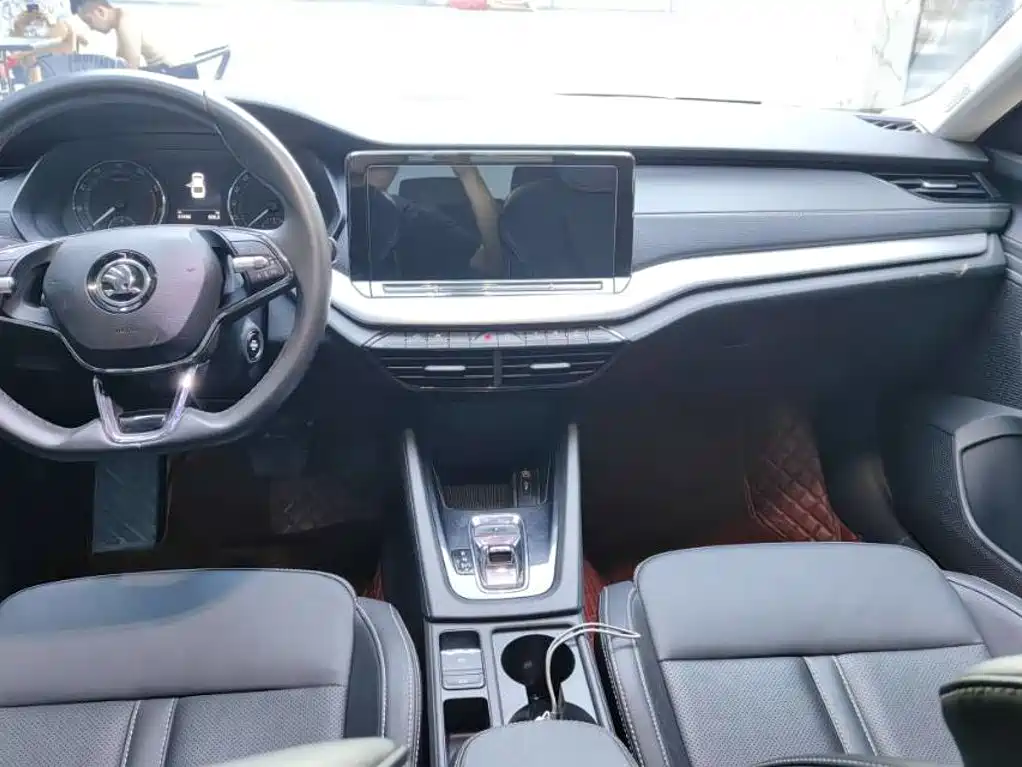 Skoda Octavia — миниатюра 9