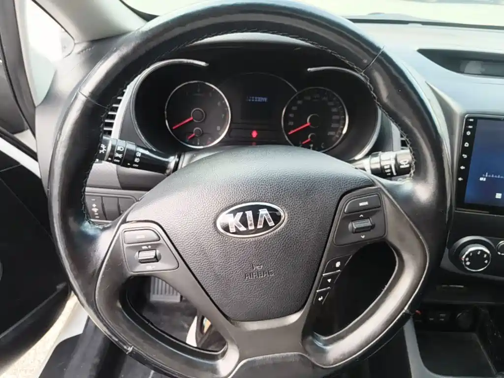 Kia K3 — миниатюра 11
