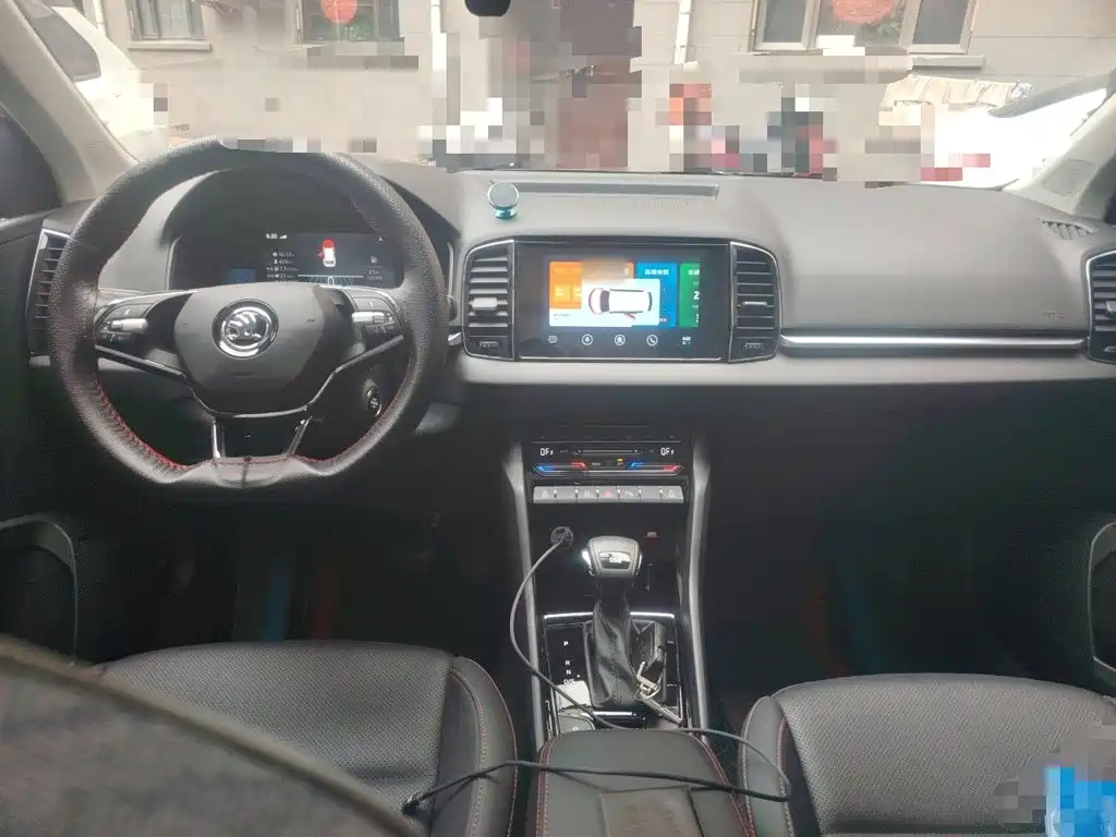 Skoda Karoq — миниатюра 6