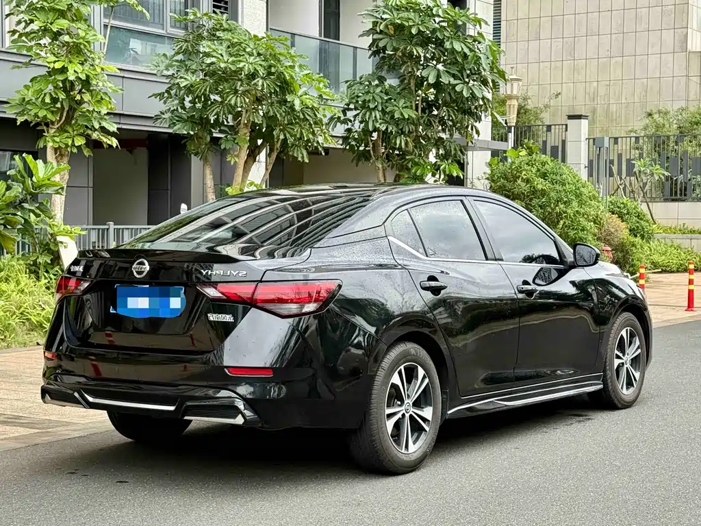 Nissan Sylphy — миниатюра 4