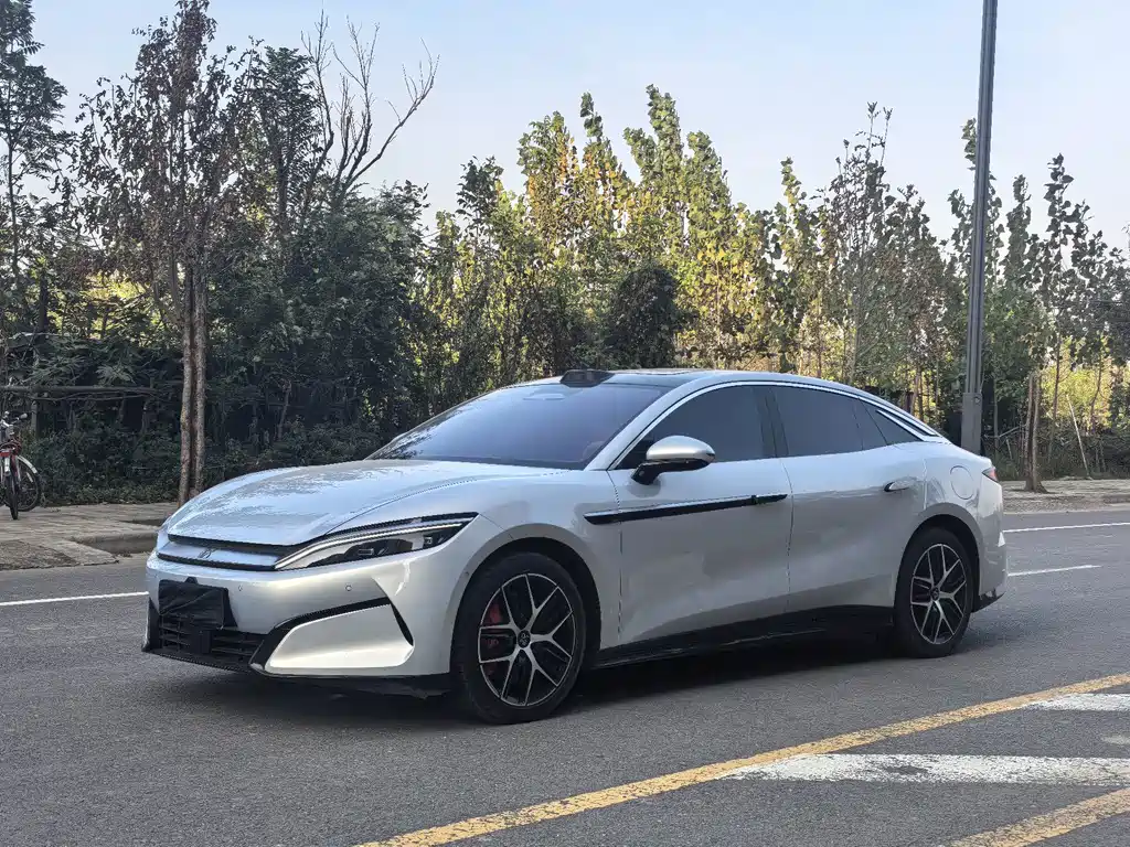 BYD Han L