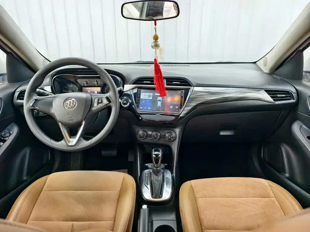 Buick Excelle — миниатюра 12
