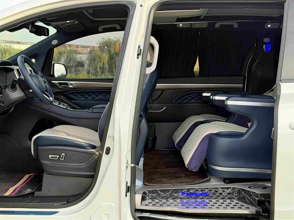 GAC Motor Trumpchi M8 — миниатюра 8