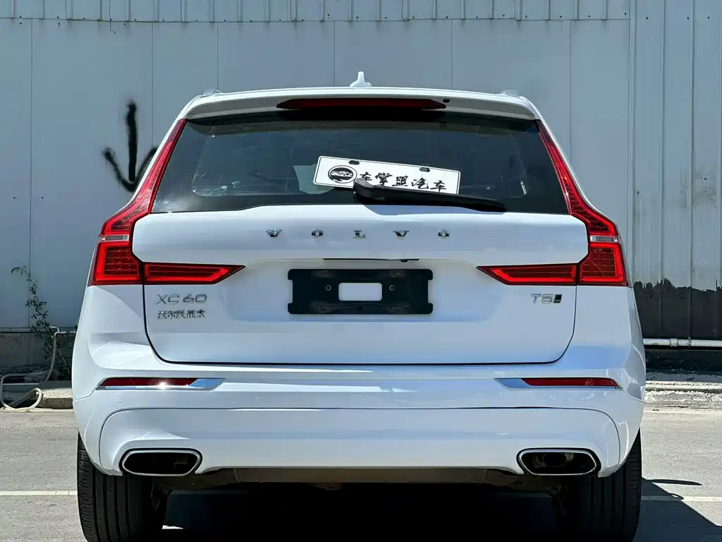 Volvo XC60 — миниатюра 8