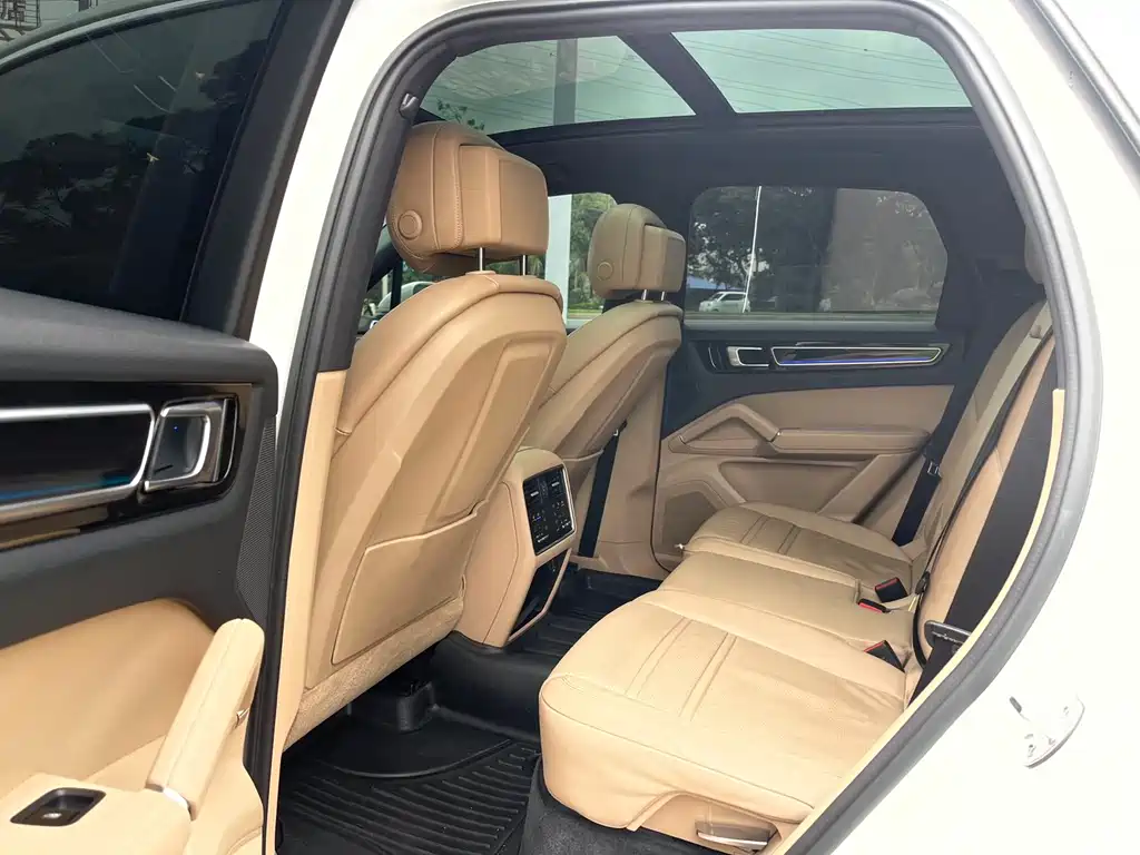 Porsche Cayenne 2019 Cayenne 3.0T
