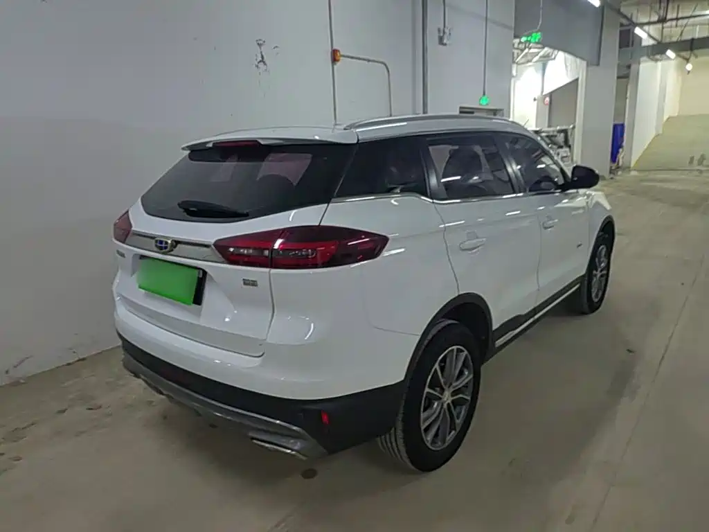 Geely Boyue — миниатюра 7