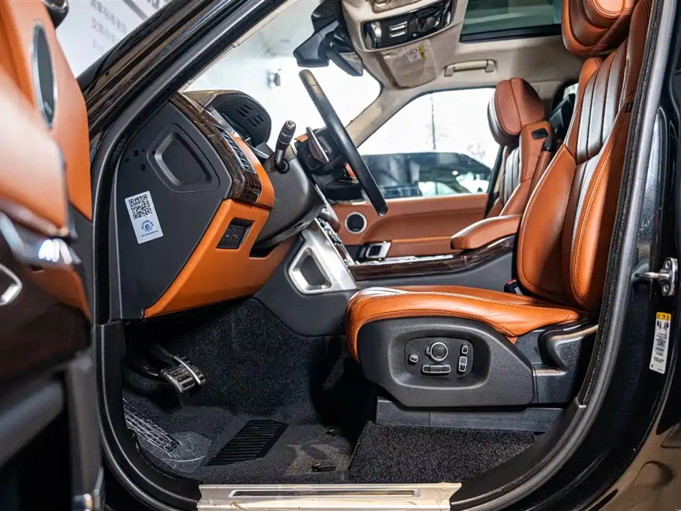 Land Rover Range Rover 2016 5.0 SC V8 AB Long Wheelbase