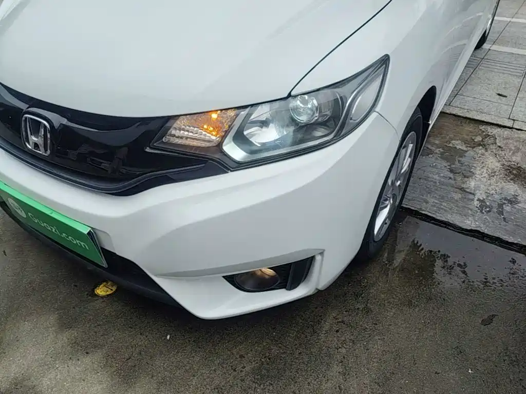 Honda Fit — миниатюра 24