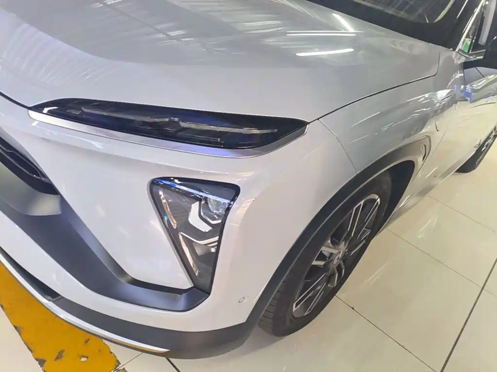 NIO ES6 — миниатюра 24