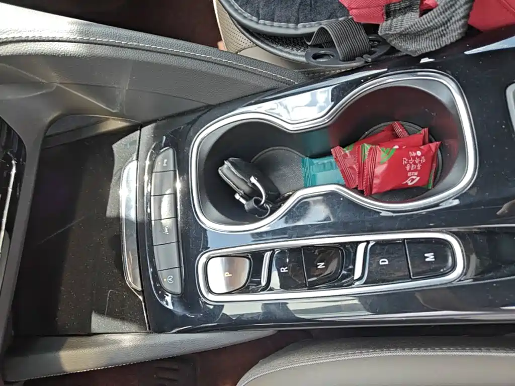 Buick Envision Plus — миниатюра 14