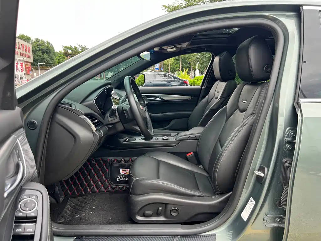 Cadillac CT5 — миниатюра 18