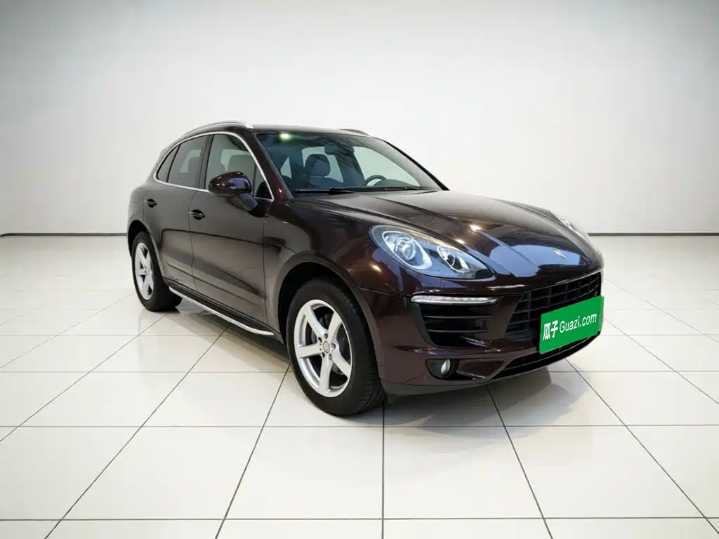 Porsche Macan — миниатюра 3