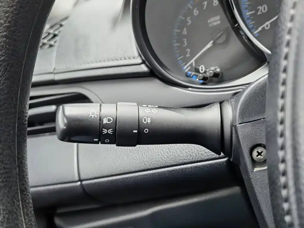 Toyota Yaris L — миниатюра 21