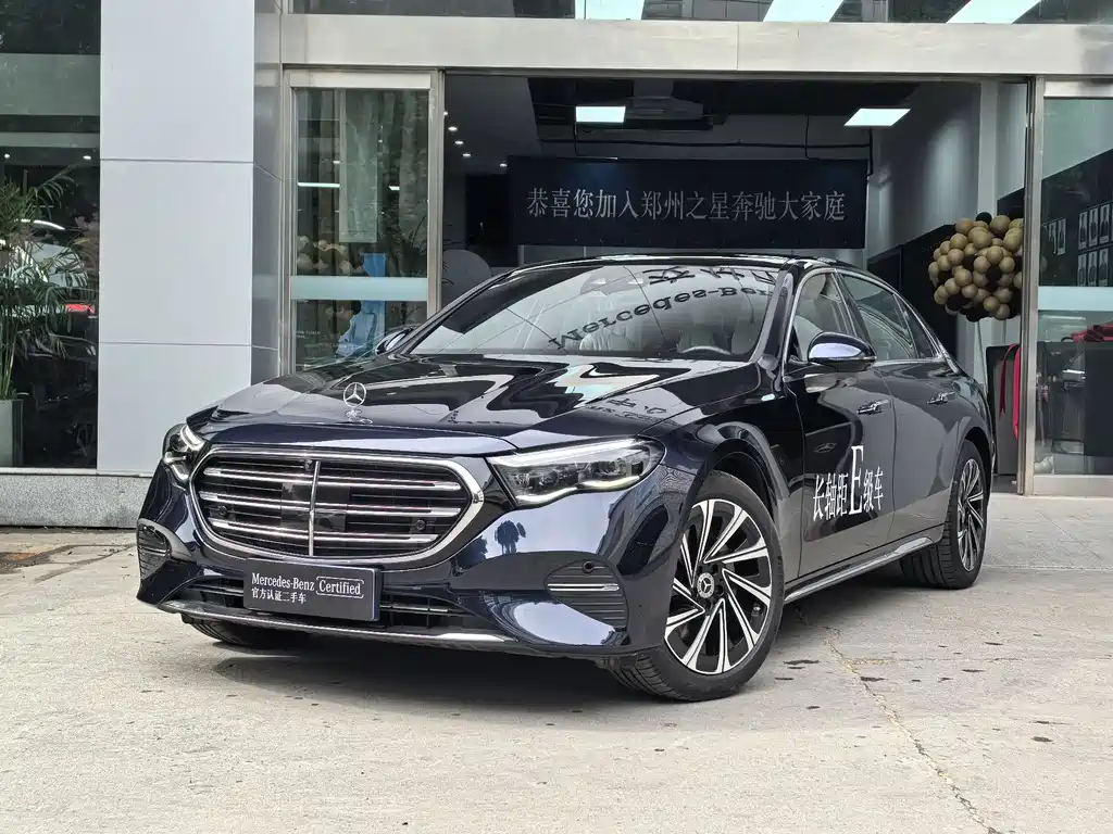Mercedes-Benz E-Class 2023